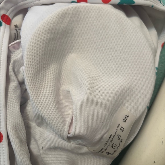 White Cherry Print Ruffled Bikini - Picture 6 of 6